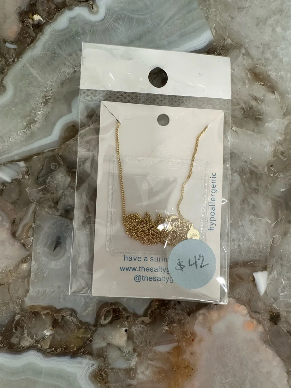gold starfish